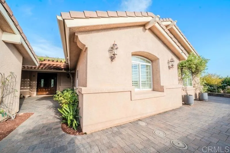 https://cdn.realtyfeed.com/cdn/127/306799609/11c0b4b418e23579fa8f0235dd4ec0d6.webp