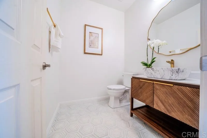 https://cdn.realtyfeed.com/cdn/127/306799609/f8fa652fdf53d11f22774b924b22577f.webp