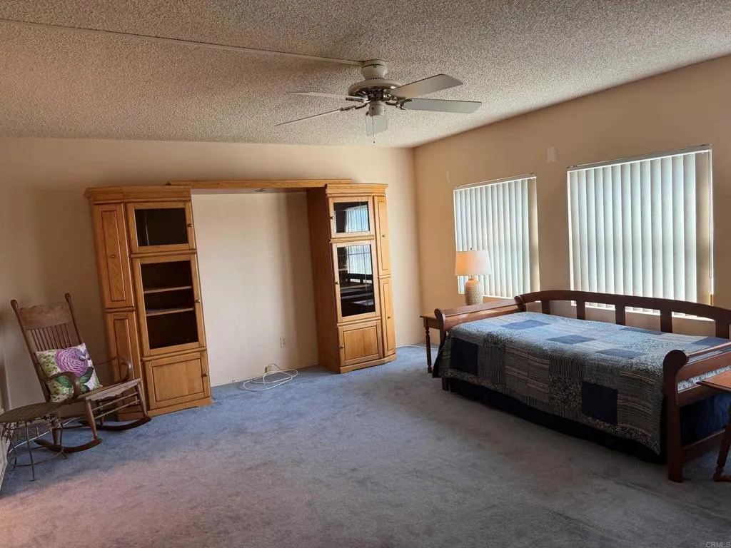 https://cdn.realtyfeed.com/cdn/127/306799611/1dbc921951348fee111ec129e45221bf.webp