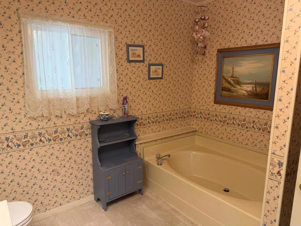 https://cdn.realtyfeed.com/cdn/127/306799611/71c31630d37296387555564780a34fa1.webp