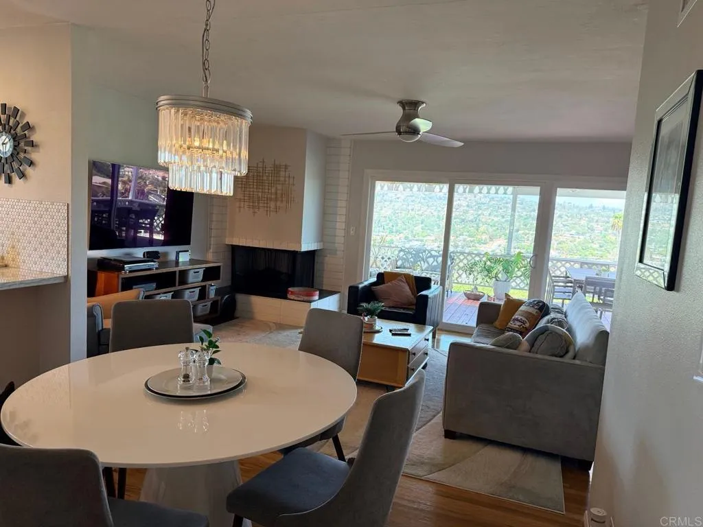 https://cdn.realtyfeed.com/cdn/127/306799613/7358fe4a1570755c331023e64afe9de7.webp