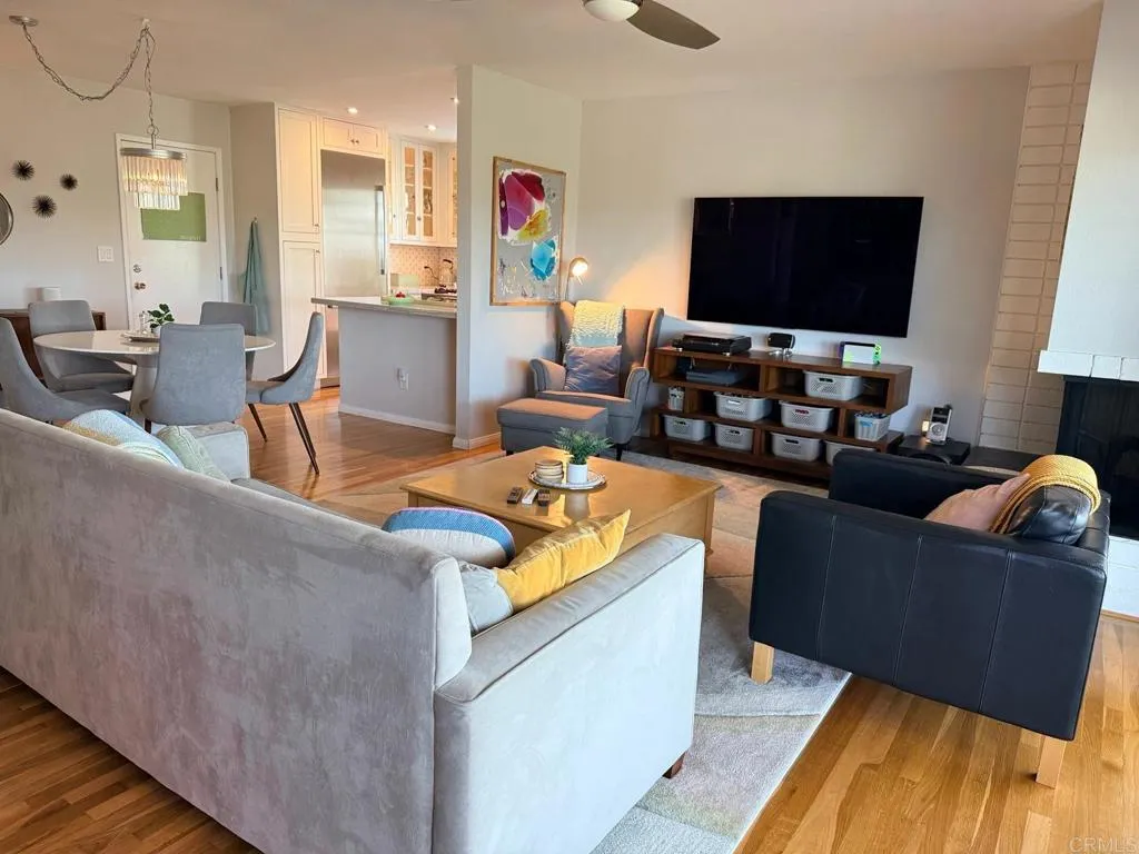 https://cdn.realtyfeed.com/cdn/127/306799613/75367269ca8c3fa112bcbf54d098456d.webp