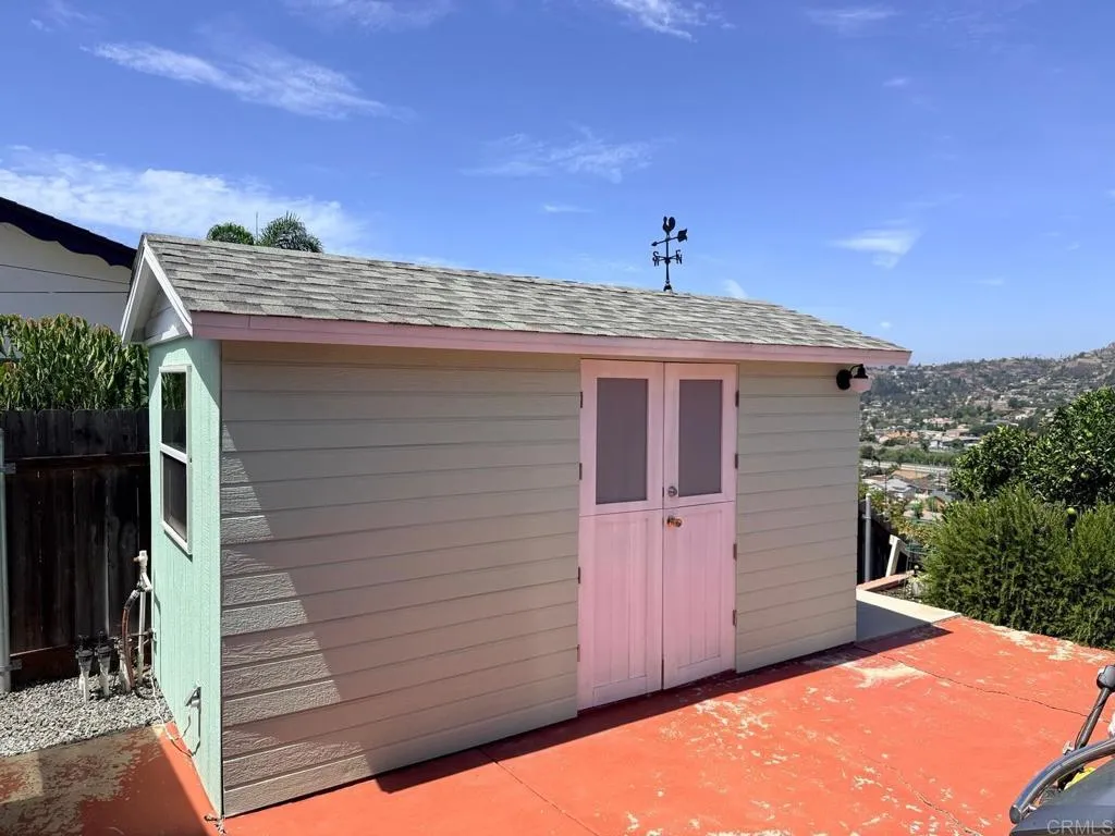 https://cdn.realtyfeed.com/cdn/127/306799613/a386468176d3badf4bcaedb2c837f935.webp