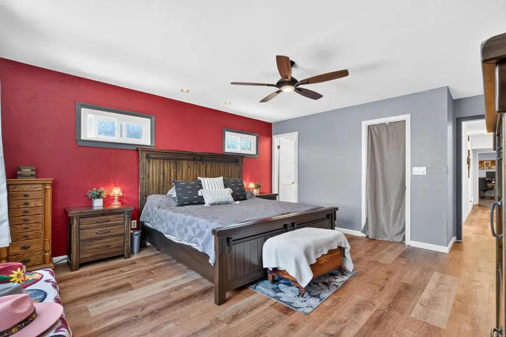 https://cdn.realtyfeed.com/cdn/127/306799615/2c7a34aa369b60498100a856f1738873.webp