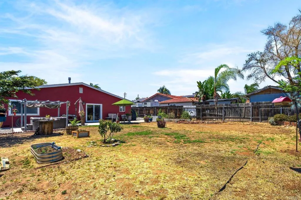 https://cdn.realtyfeed.com/cdn/127/306799615/558e989dbdad0e045cea730d46774a61.webp