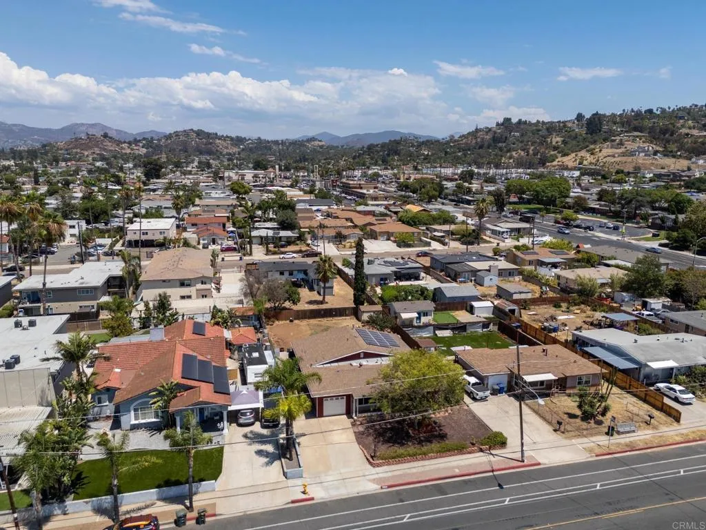 https://cdn.realtyfeed.com/cdn/127/306799615/f003e4475879ba246d42c7a7f0b80adb.webp