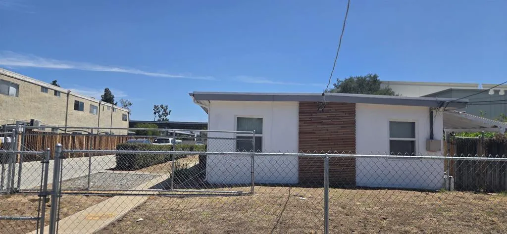 321-331 Roanoke Road, El Cajon, CA 92020 - Photo 2 of 13, El Cajon, CA