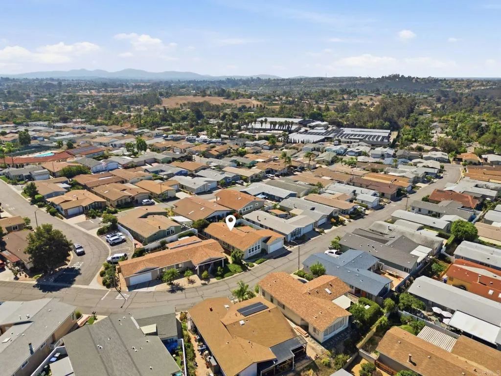 https://cdn.realtyfeed.com/cdn/127/306799745/00c31204608b269c7e49960760e0252b.webp