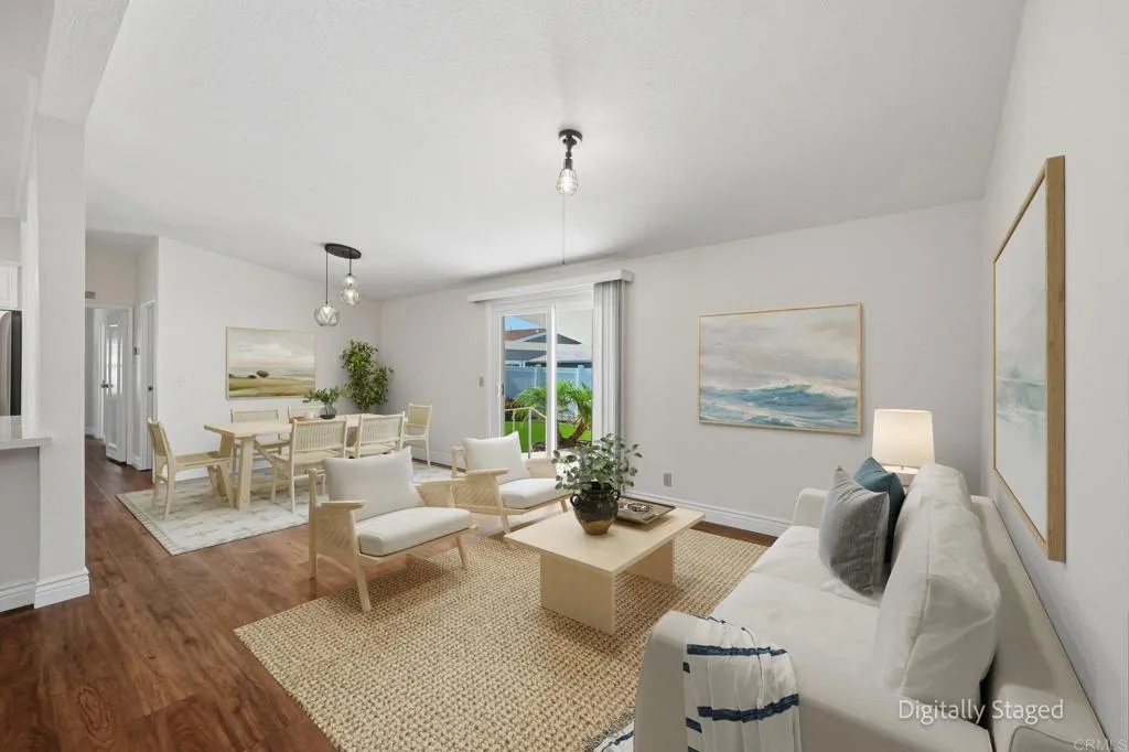 https://cdn.realtyfeed.com/cdn/127/306799745/19127af1be8f1643afaa3fe86ce67bbc.webp