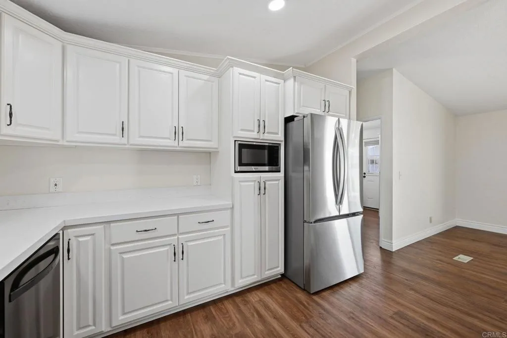 https://cdn.realtyfeed.com/cdn/127/306799745/5984344585b1fb2b27c2b740db9d2b6a.webp