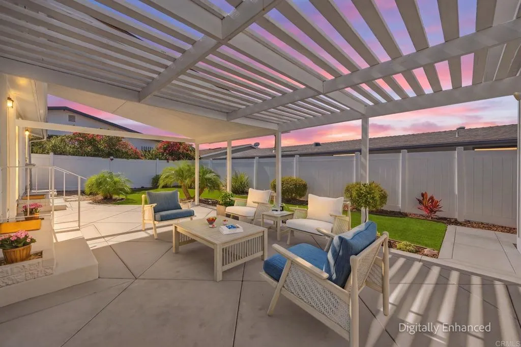https://cdn.realtyfeed.com/cdn/127/306799745/604534f260cd8a9e29c21b0c8bc7f5cc.webp