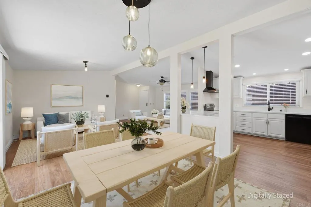 https://cdn.realtyfeed.com/cdn/127/306799745/84e66038a33d4cd5852a4004406175f0.webp