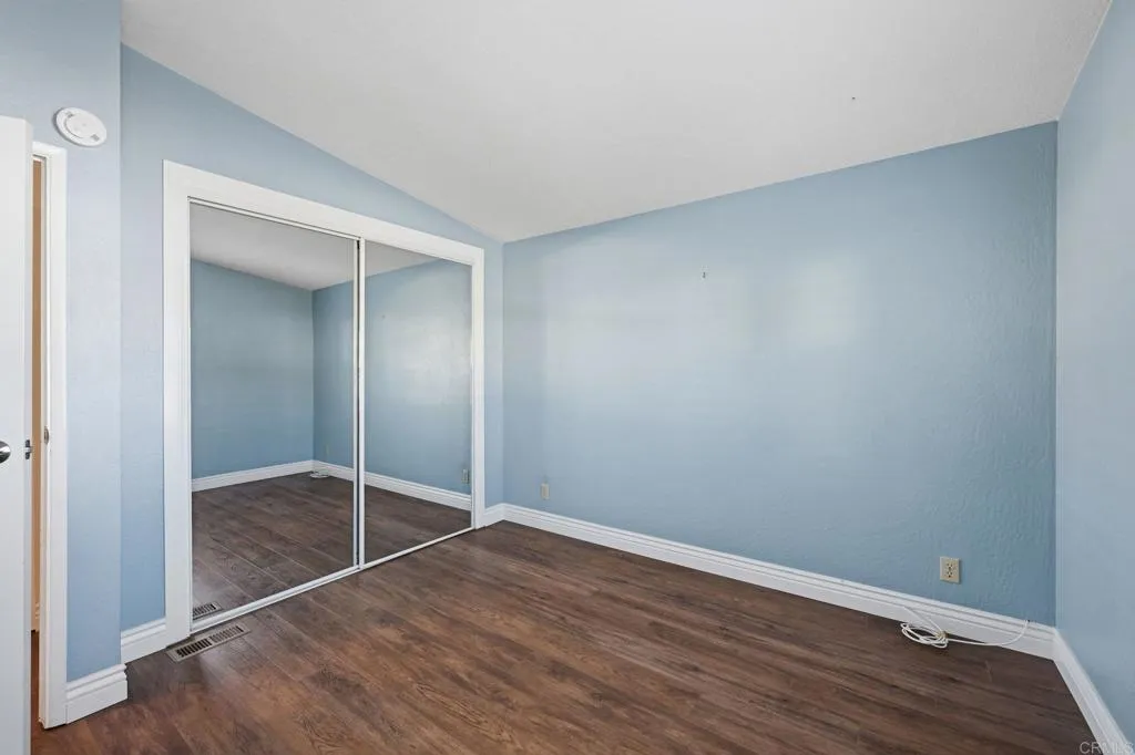 https://cdn.realtyfeed.com/cdn/127/306799745/8be42c2ba812f3bdc6ea20ccf827a59a.webp