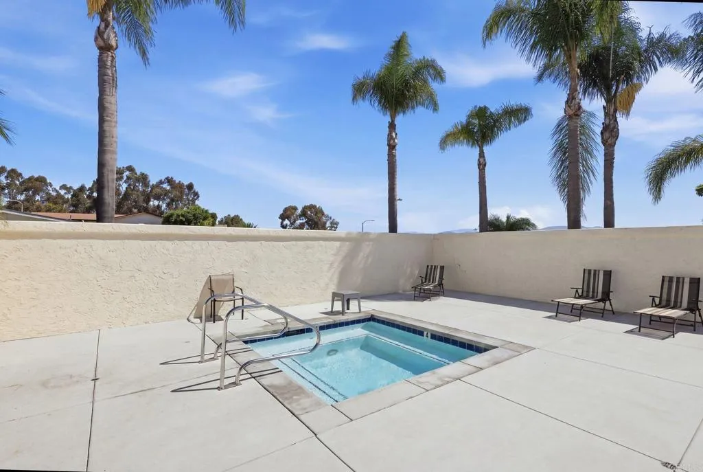 https://cdn.realtyfeed.com/cdn/127/306799745/a2fc220f62e29ef85d105066d1bc8931.webp