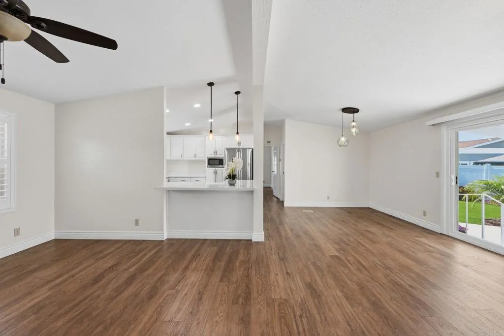 https://cdn.realtyfeed.com/cdn/127/306799745/a81fc69197c27ef174ce719e4451eec1.webp
