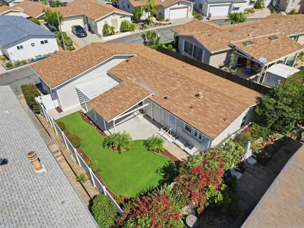 https://cdn.realtyfeed.com/cdn/127/306799745/ec4305a2cf0550a93024888f807e1cb7.webp