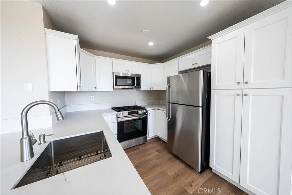 Corona, CA 92882