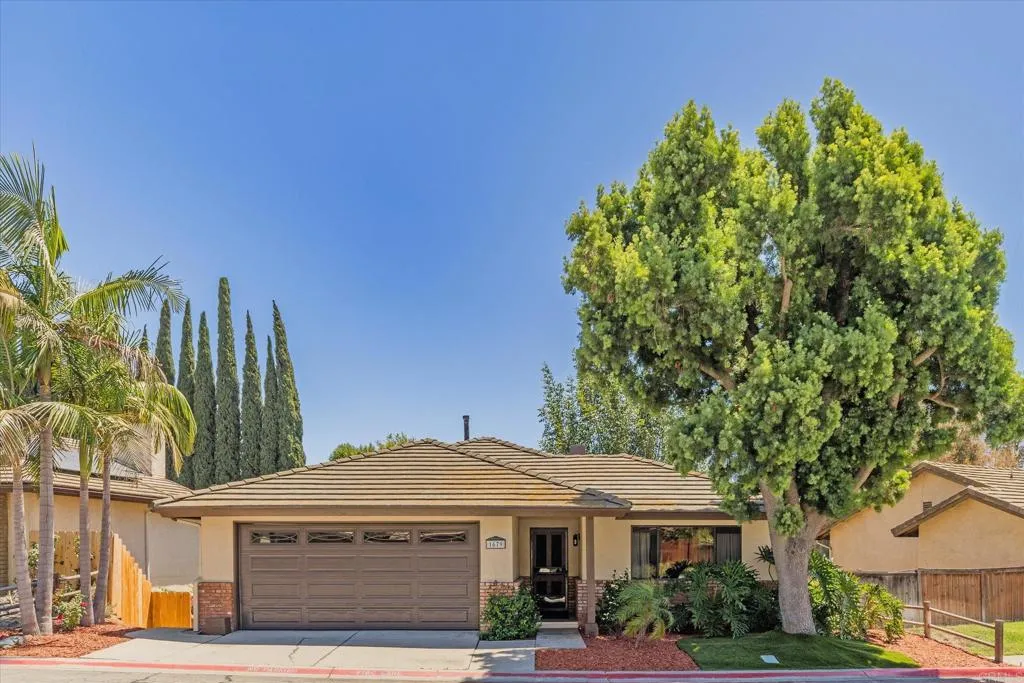 1679 Madrone Glen, Escondido, CA 92027 - Main photo, Escondido, CA