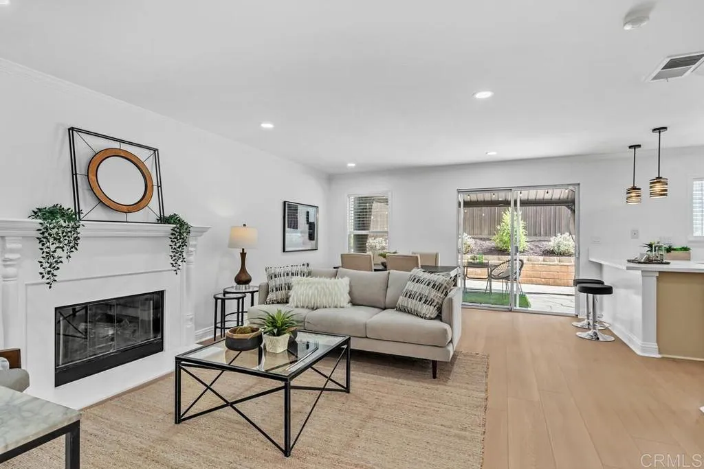 https://cdn.realtyfeed.com/cdn/127/306799953/1aea964eaa6a0442fdff2fdbe7503365.webp
