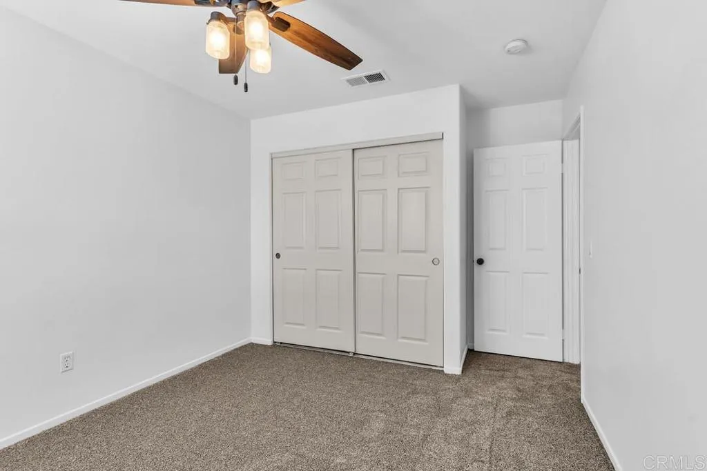 https://cdn.realtyfeed.com/cdn/127/306799953/3cb3cbcea814b97690f754daf02fe24b.webp