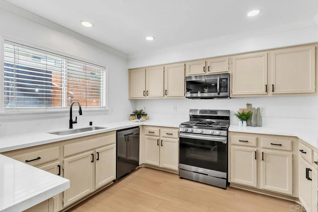 https://cdn.realtyfeed.com/cdn/127/306799953/5848d6ea048caeef9b7a511a1ea4a0bc.webp