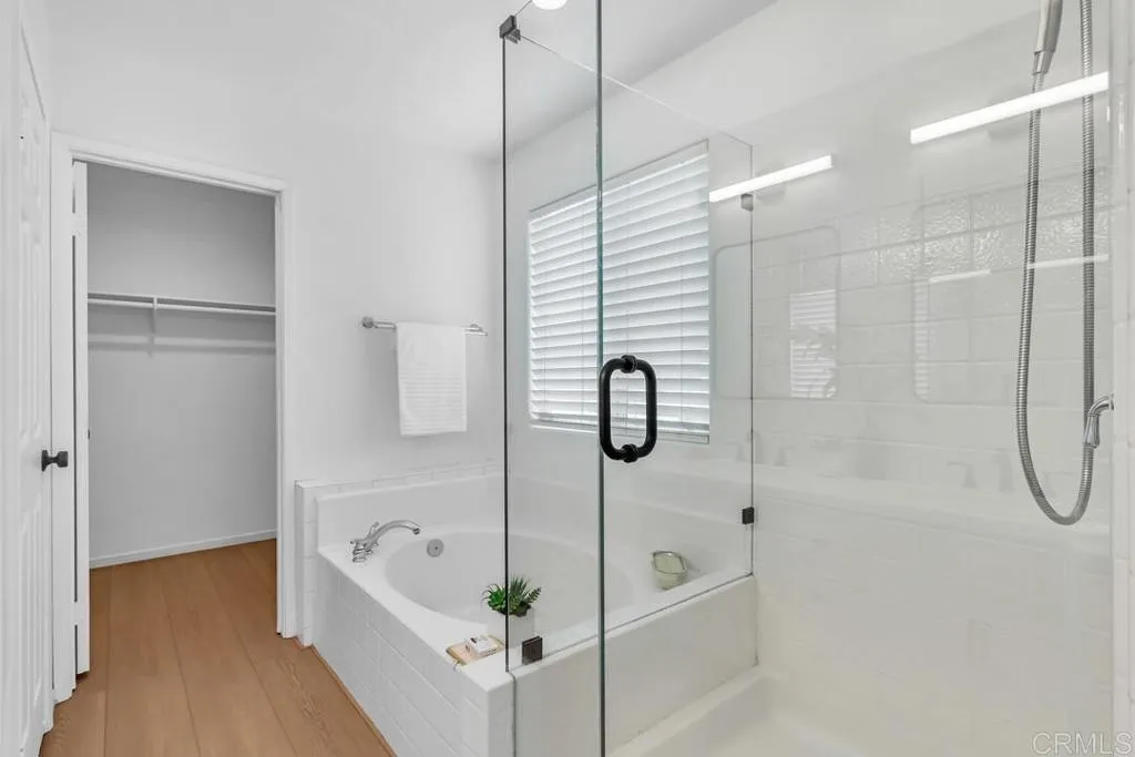 https://cdn.realtyfeed.com/cdn/127/306799953/6d439fa14cccad6e063b04734ddecef2.webp