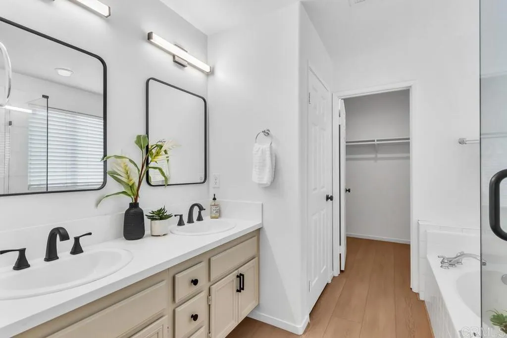 https://cdn.realtyfeed.com/cdn/127/306799953/9eb74cbb6b5ef7257b618fcedd3ea2a5.webp