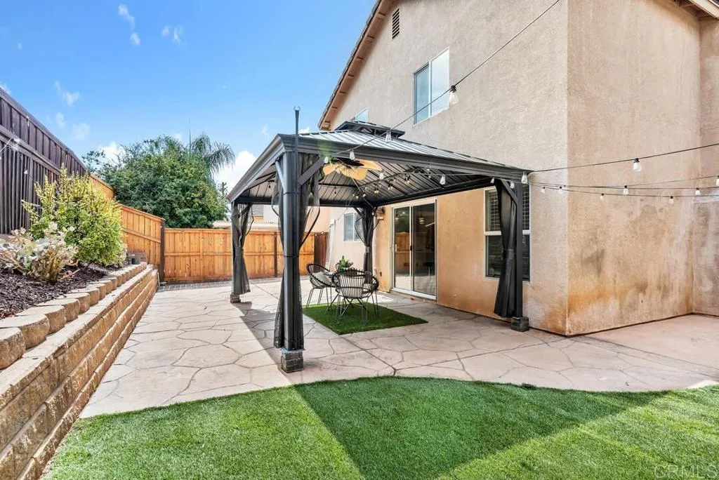 https://cdn.realtyfeed.com/cdn/127/306799953/e54149f4a6d0921e933764c51445b600.webp