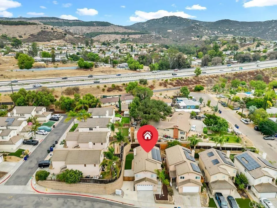https://cdn.realtyfeed.com/cdn/127/306799953/fc78157f58a013481b8f048769de14a7.webp