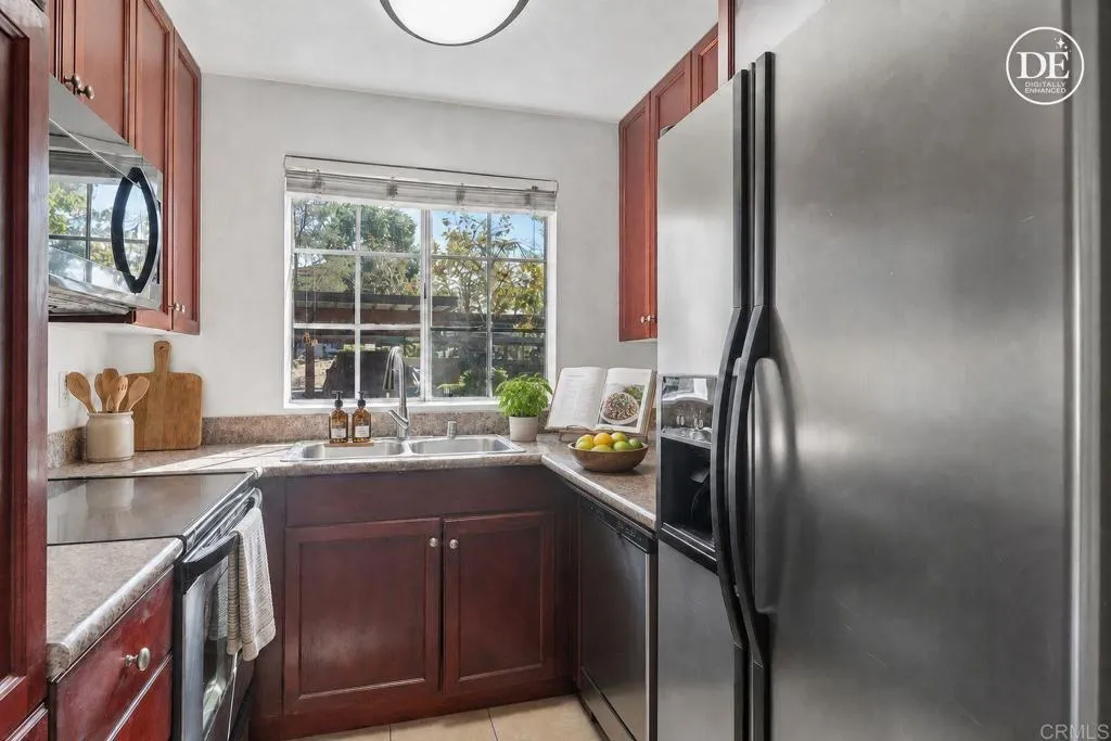 https://cdn.realtyfeed.com/cdn/127/306799954/e27a60098d69a78f974217cc441b3129.webp