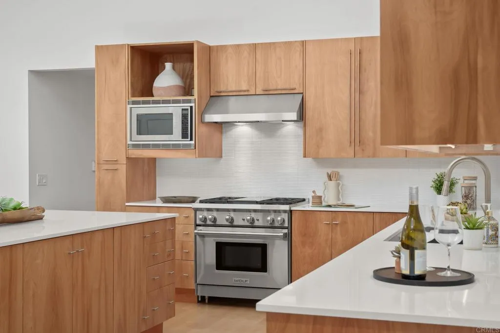 https://cdn.realtyfeed.com/cdn/127/306799974/71c0e09cd387c319789c3ced0f89e3af.webp
