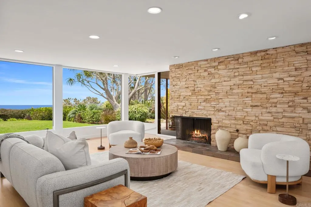 https://cdn.realtyfeed.com/cdn/127/306799974/845be2597a1b3ffcb944de6240df8365.webp