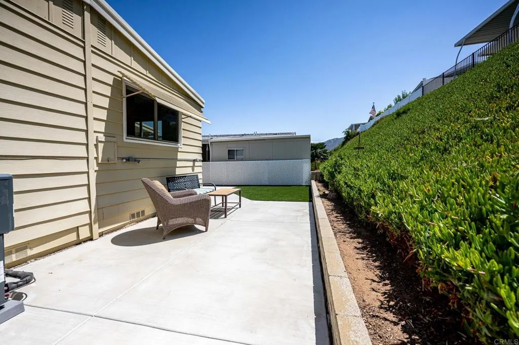 https://cdn.realtyfeed.com/cdn/127/306800013/58fea632ed84791b2e7f8db79461f2f4.webp