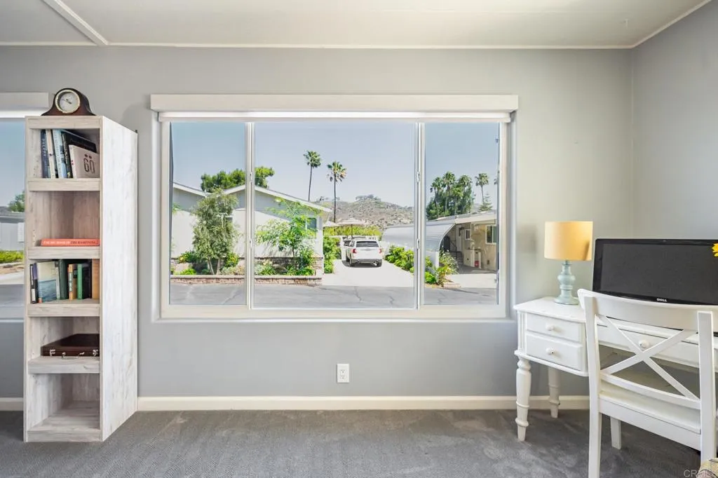 https://cdn.realtyfeed.com/cdn/127/306800013/d090353f9351ff550f42eca9cd19fa56.webp
