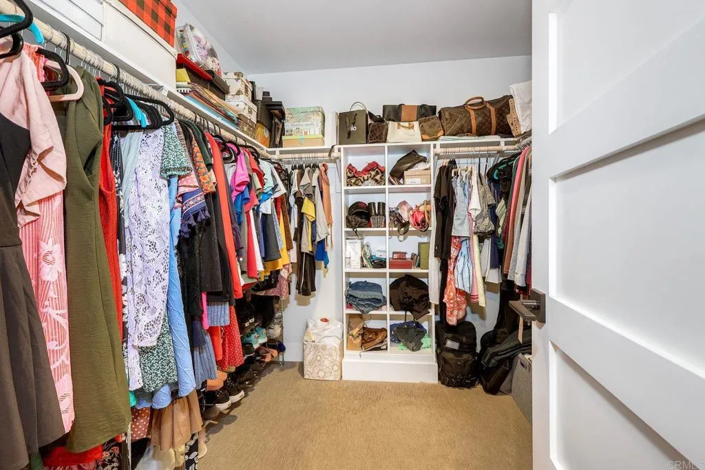 https://cdn.realtyfeed.com/cdn/127/306800025/0129908a8ceb1254e21fe011e0663c67.webp