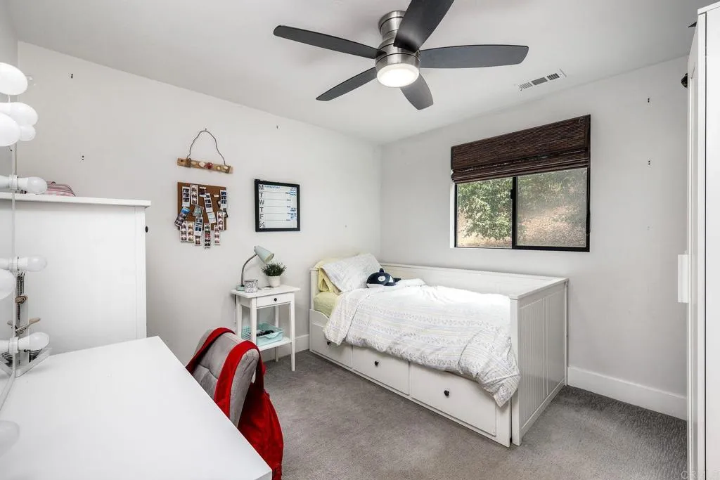 https://cdn.realtyfeed.com/cdn/127/306800025/c6a8a4e5d72d7fde67e23bdd90de474f.webp