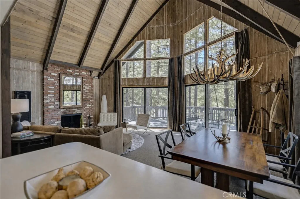 Pine Mountain Club, CA 93222