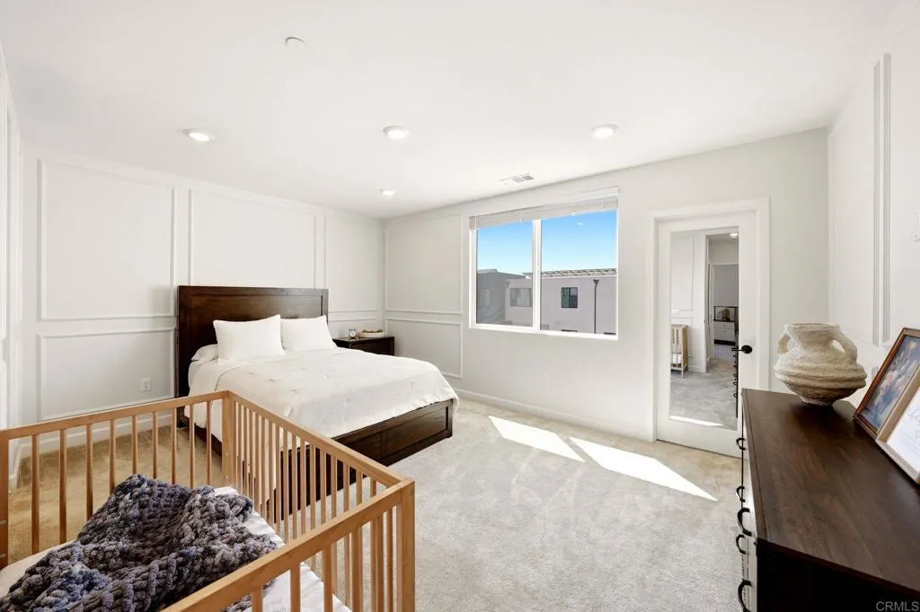 https://cdn.realtyfeed.com/cdn/127/306800042/34f5a6de985316611a9fd4ad111d3e88.webp