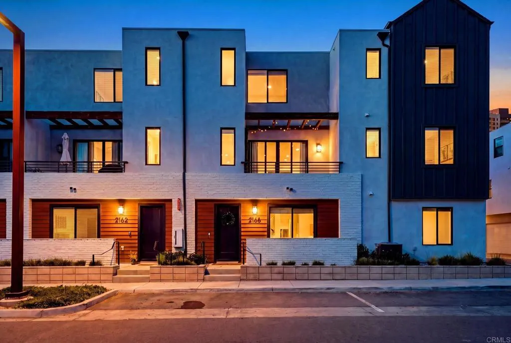 2166 Reed Drive, San Diego, CA 92154 2166 Reed Drive, San Diego, CA 92154