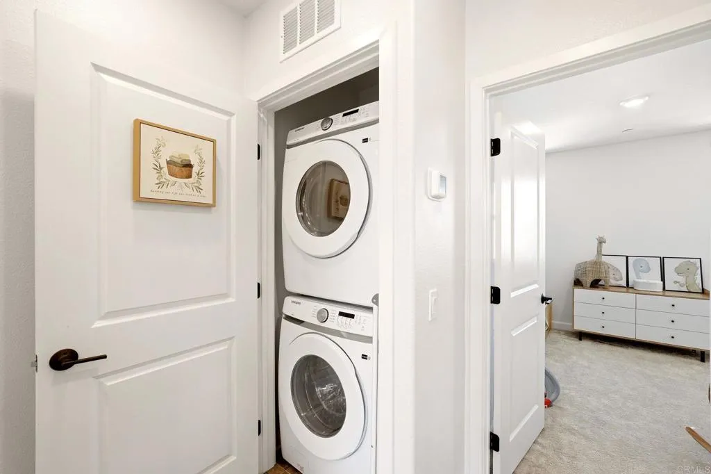 https://cdn.realtyfeed.com/cdn/127/306800042/b6a9ba47cb71db4026433952c1610516.webp