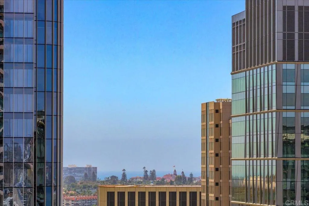 https://cdn.realtyfeed.com/cdn/127/306800115/ae50a5ec8b4253f2134356dcfdd594cf.webp