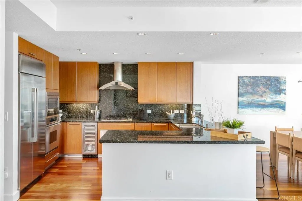https://cdn.realtyfeed.com/cdn/127/306800115/c0bed8ca53e1825c49326bcc9a13b6ca.webp