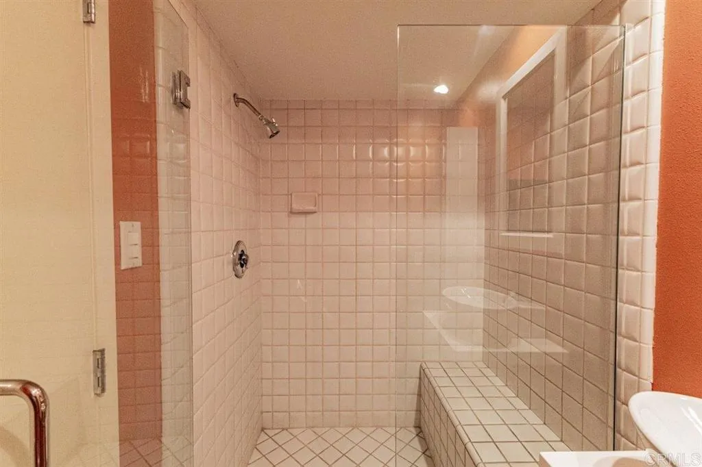 https://cdn.realtyfeed.com/cdn/127/306800210/369d0c99093e2a0b23eaa130366e11c7.webp