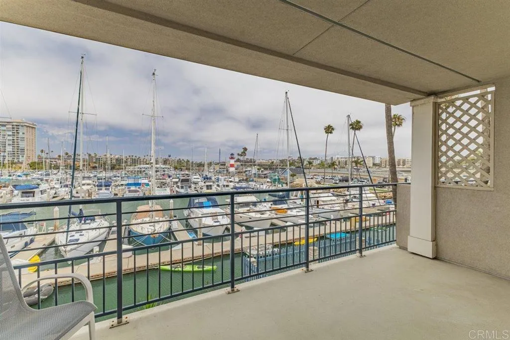 https://cdn.realtyfeed.com/cdn/127/306800210/96ce7b0d6331b5e9f4b1d9adabbee3e3.webp