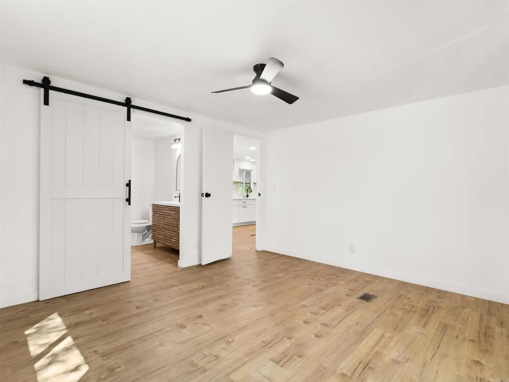 https://cdn.realtyfeed.com/cdn/127/306800351/2f2fedf66c6a6f50c73baac3a2d14ba8.webp