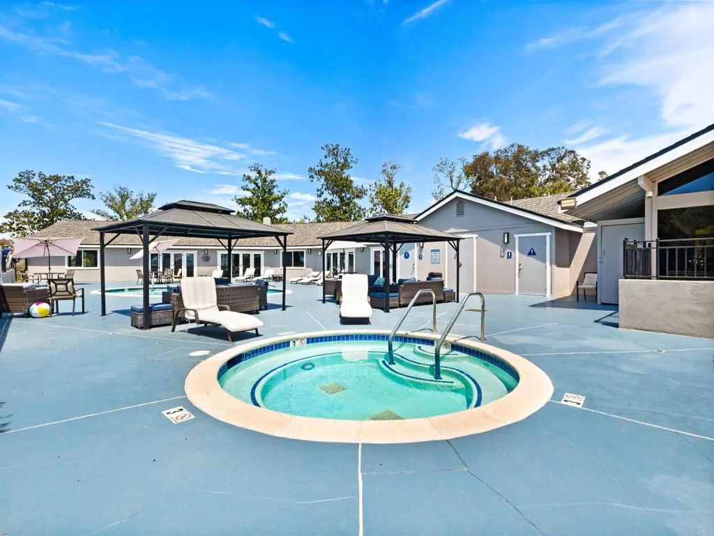 https://cdn.realtyfeed.com/cdn/127/306800351/81c5678d34d73fac35d079756ed25d5c.webp