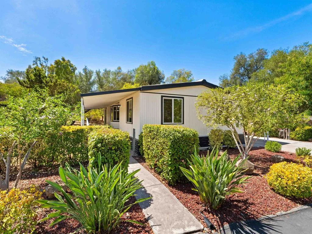 18218 Paradise Mtn Rd Unit 14, Valley Center, CA 92082 - Photo 3 of 49, Valley Center, CA