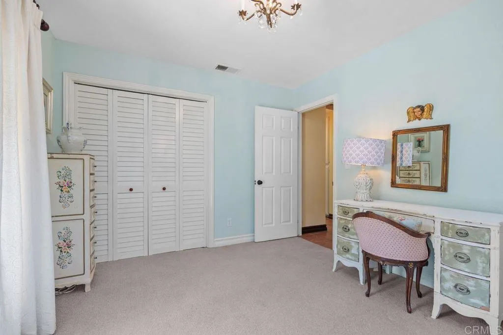 https://cdn.realtyfeed.com/cdn/127/306800355/62cce1ddeba2a52a056c0e973860674d.webp