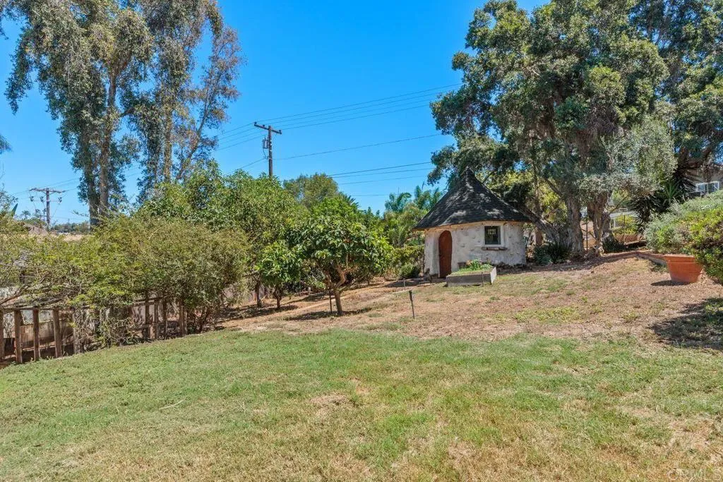 https://cdn.realtyfeed.com/cdn/127/306800355/7a6b3a1aa8d9be403d9fd25f5ca411bb.webp