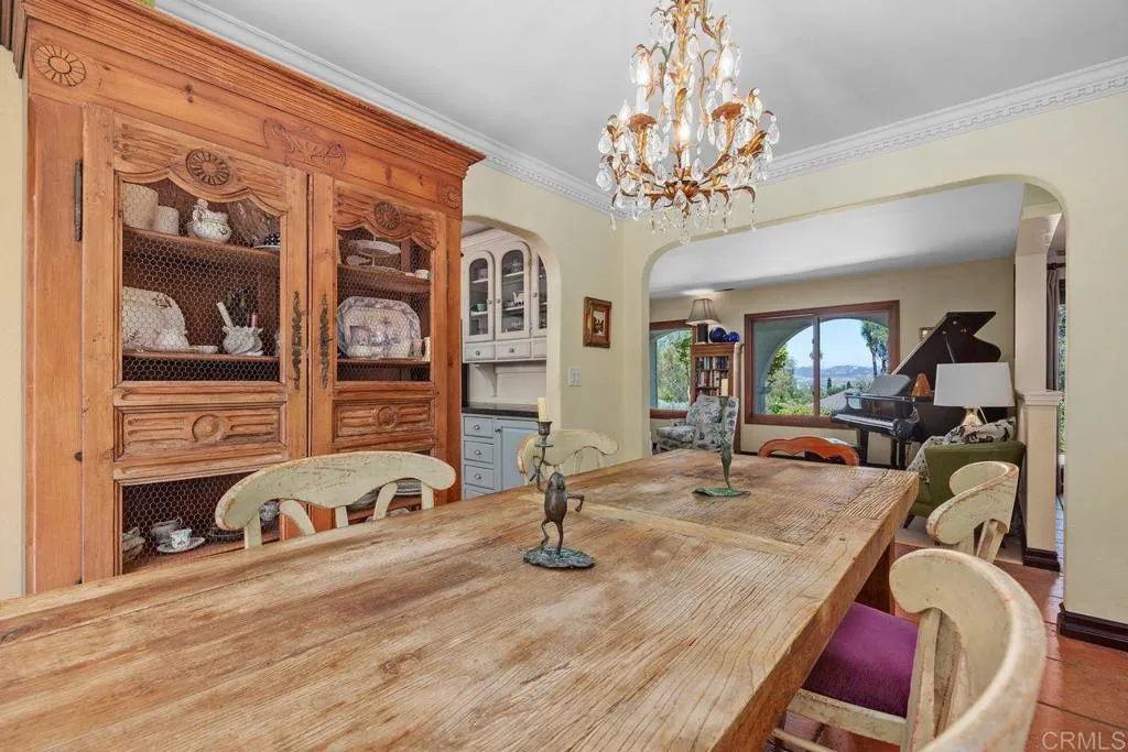 https://cdn.realtyfeed.com/cdn/127/306800355/93da45317020c49110019685fb0332b1.webp